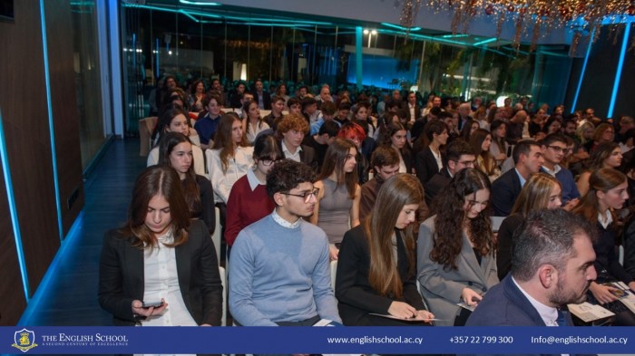 The English School Celebrates Exceptional Achievements in 2023 Exams